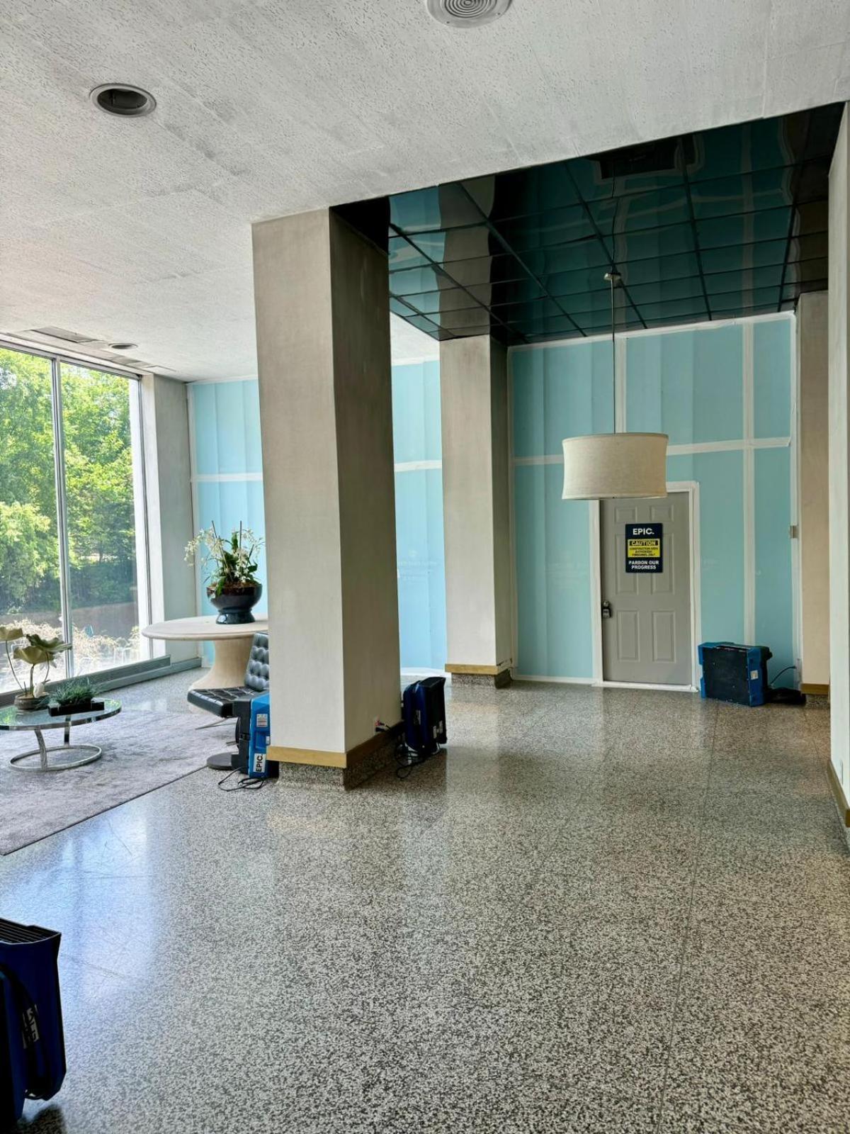 Heart Downtown! View Onsite Parking! King Bed Lm807 Hébergement de vacances